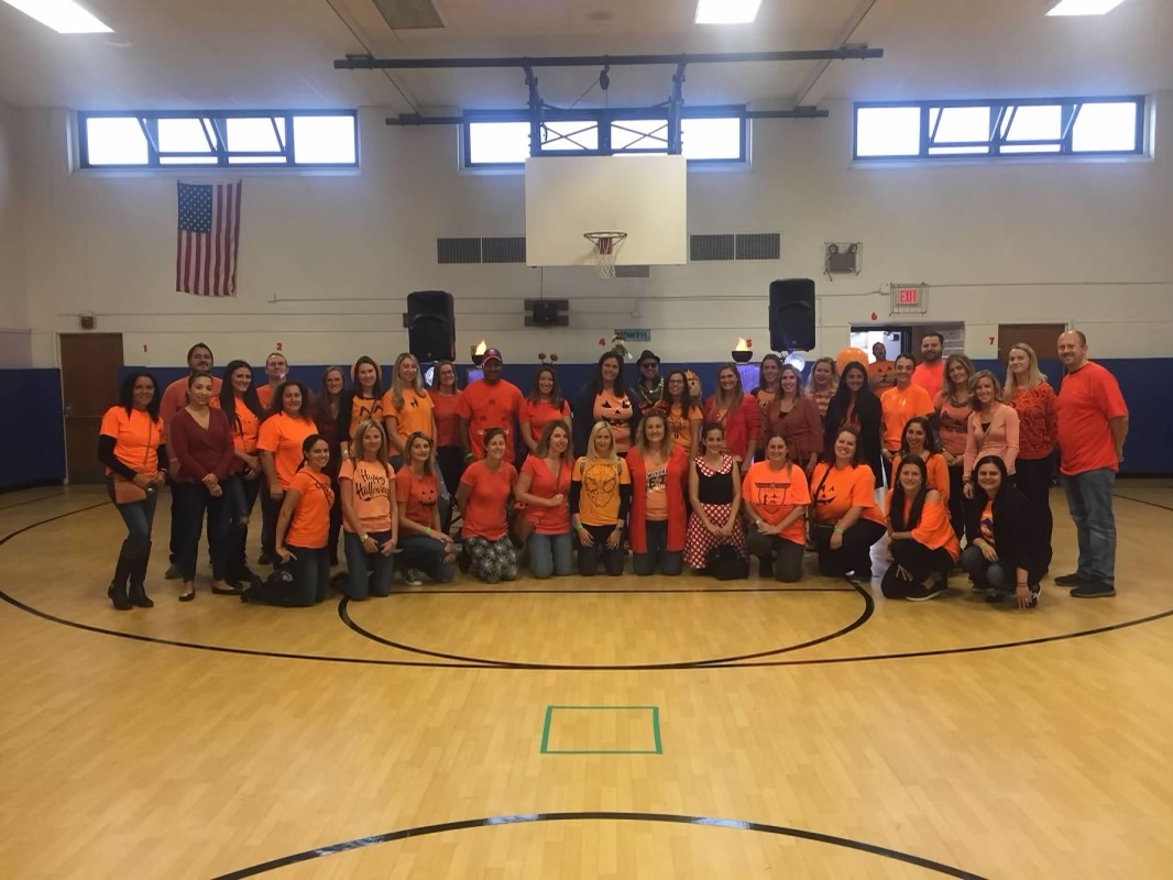 2019 Schwarting Halloween Party - Volunteer